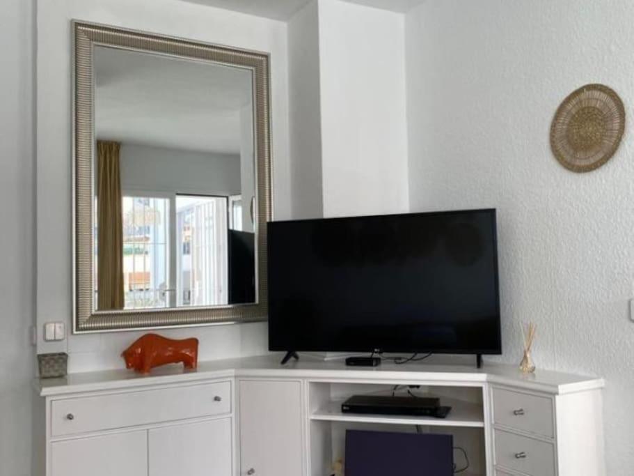 Belissimo Apartment 2 Bedrooms With Patio By Namaste Elite 托雷莫利诺斯 外观 照片